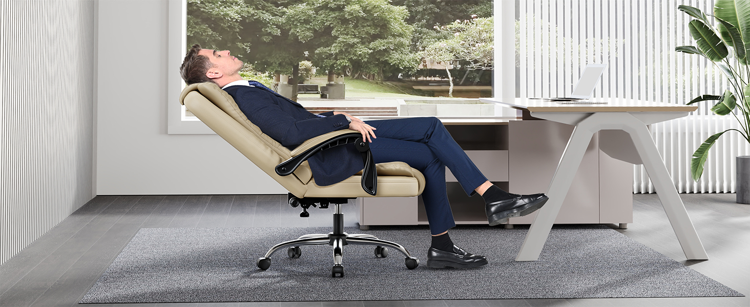 Крісло для офісу та дому Naspiro Chefsessel: ергономічне, з високою спинкою, регульоване по висоті, з підлокітниками, функція нахилу, обертове, хакі (без підставки для ніг)