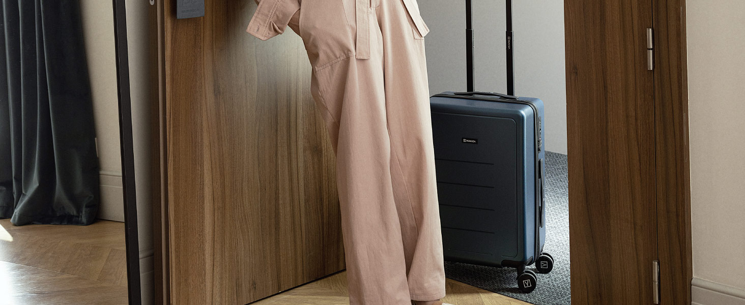 Чемодан ручної об'єм NUMADA PackPro T20 (56x37x22 см) з TSA-замком та 4 колесами. Жорсткий кейс з внутрішніми відділеннями, світлом, стійкий (Блакитний)