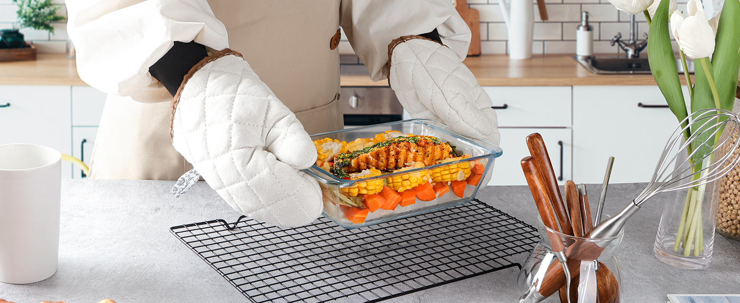 Форма для запікання NUTRIUPS, скло, 20x15x6 см, об'єм 1.4 л - прямокутна, для лазаньї