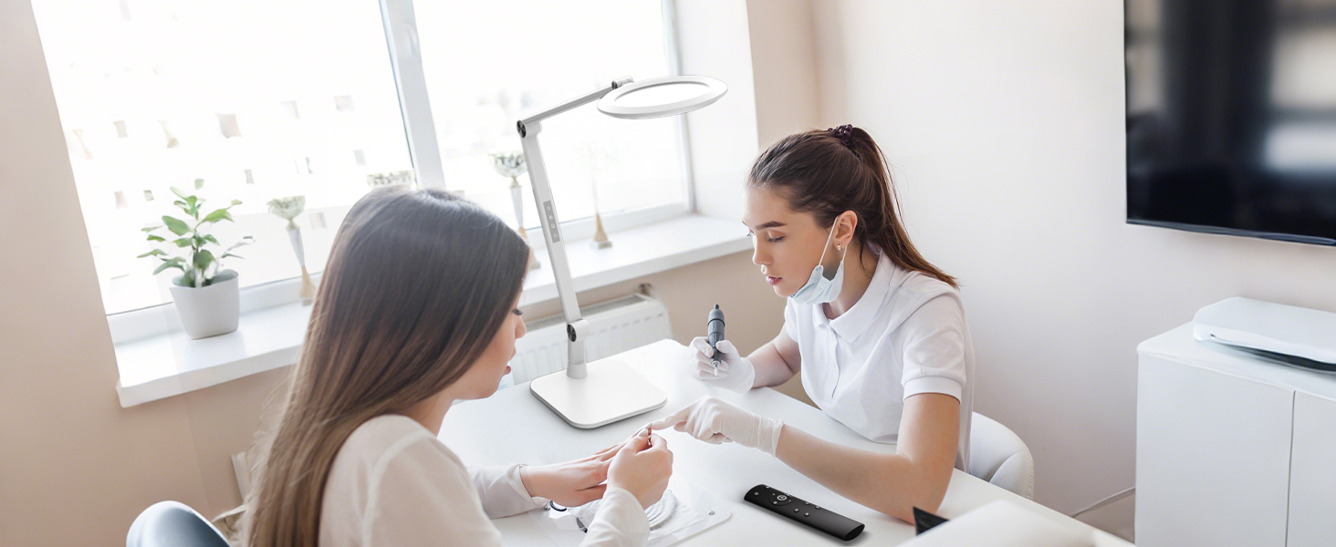 LED лампа настільна з денним світлом для відеоконференцій, офісна лампа з підставкою, регульована з 4 режимами кольору, 18W світло для відео, захищає очі, підходить для дому та офісу, матовий білий