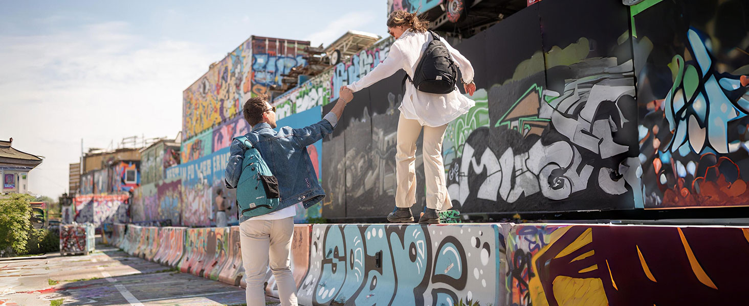 Сумка через плече Waterfly - спортивна, для туризму, велопоходів, подорожей (Pfauenblau)