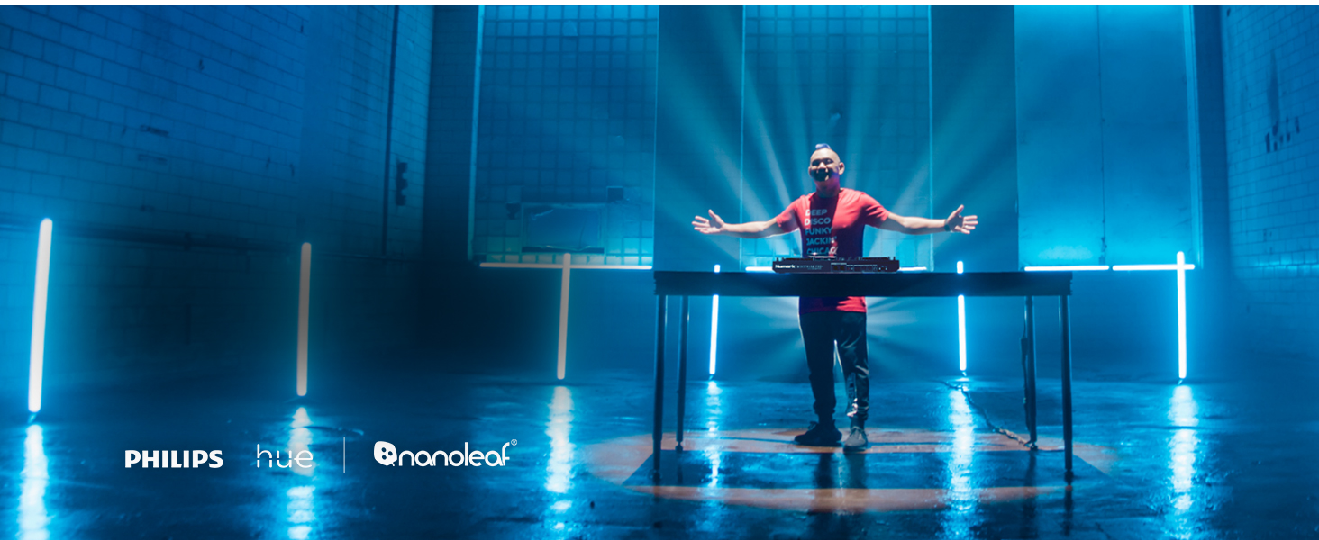 DJ-контролер Numark Mixstream Pro+ з розділенням STEM, 2 деки, Wi-Fi, 7