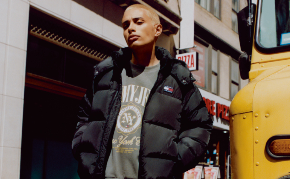 Джинси чоловічі Tommy Jeans Austin Slim Tapered Stretch 32W/32L Denim Medium