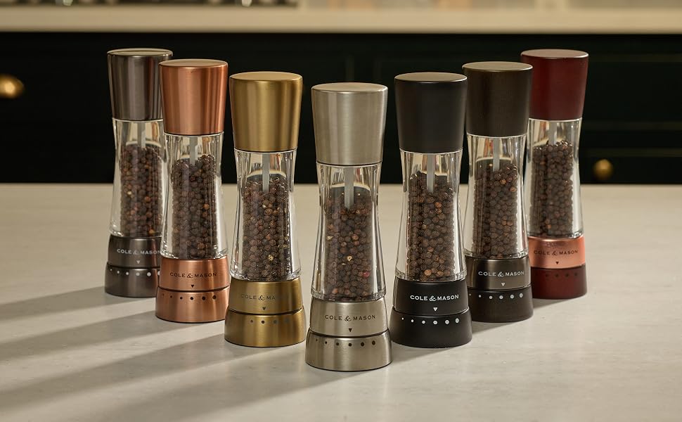 Набір солонки та перцюнки Cole & Mason Derwent Precision+, керамічний механізм, чорний