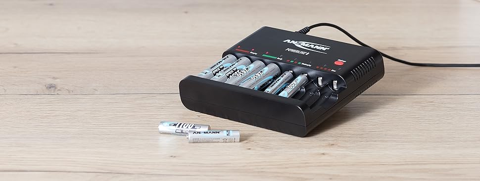 Інтелектуальний зарядний пристрій Powerline 8 для акумуляторів AA/AAA з LED-дисплеєм, дефекторозпізнаванням та захистом від перезаряду