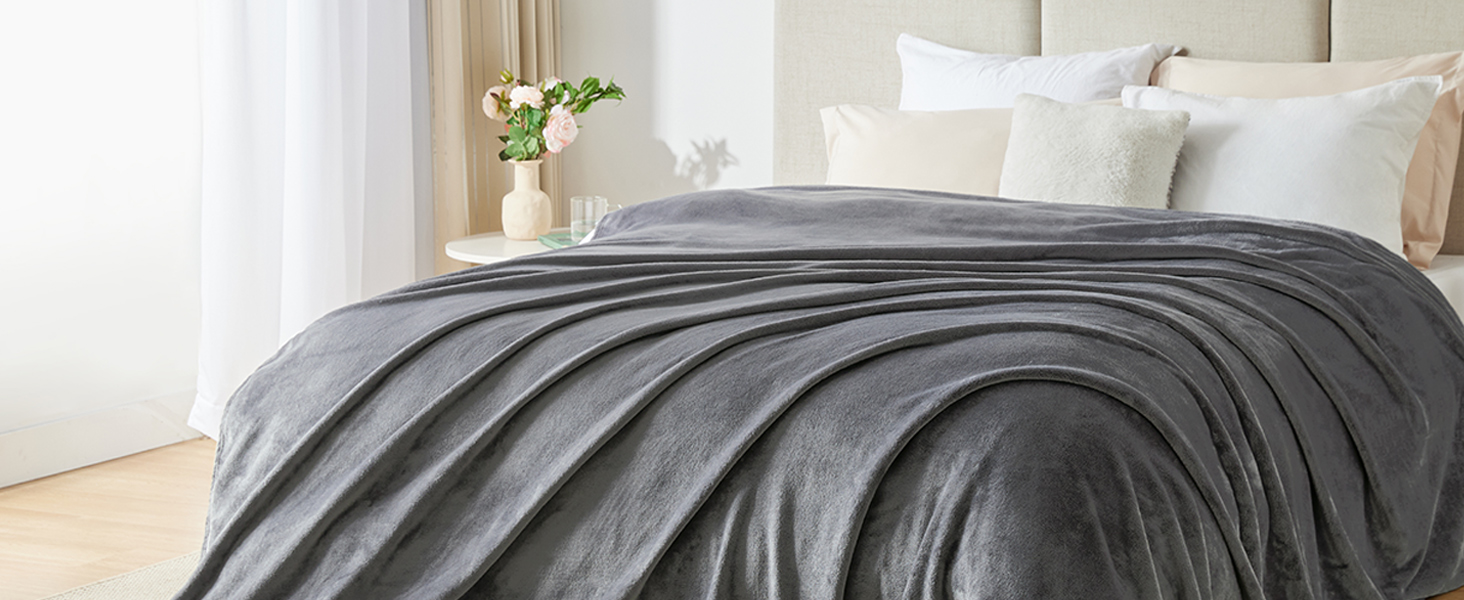 CozyLux Деки для дивану: м'яка флісова ковдра 150x200 см для всіх сезонів. Тепла, легка, для софи, ліжка, дивана. Сірий колір.