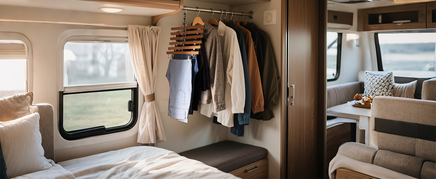 Набір з 4 металевих вішалок HOUSE DAY: економія місця, неслизьке покриття, для шафи, організація простору, ідеально як подарунок