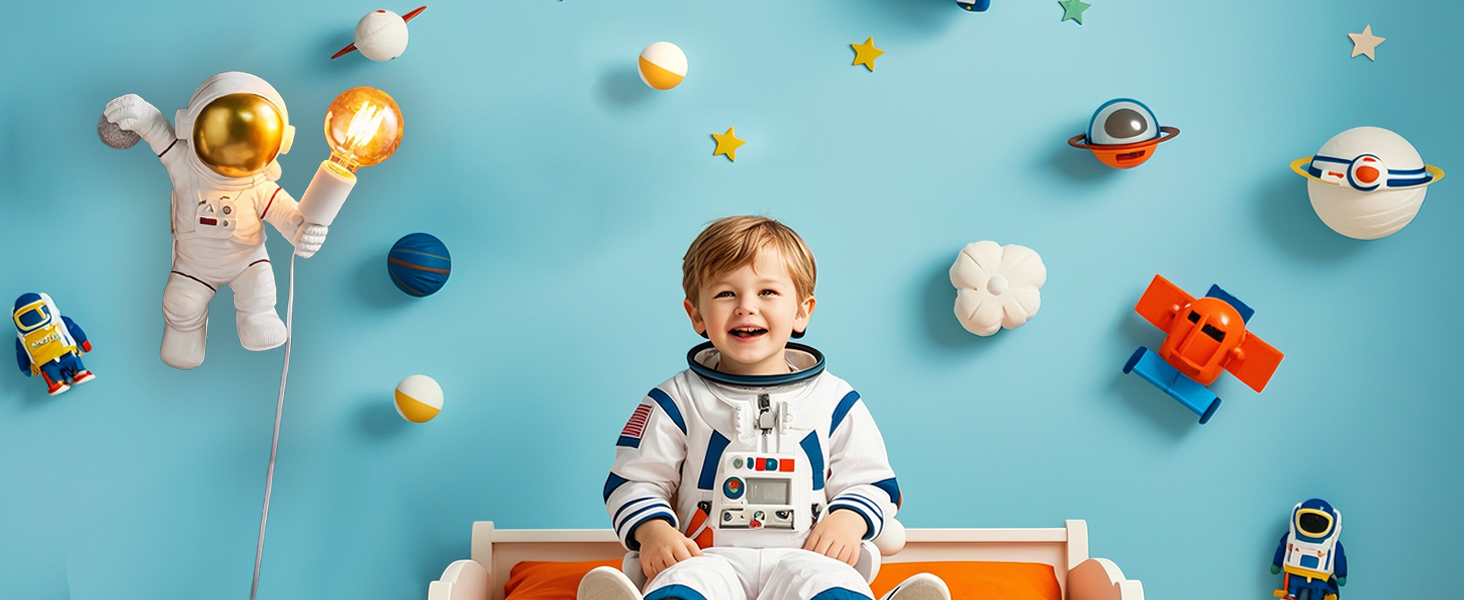 Дитячий настінний світильник з вилкою Astronaut, лампа для дитячої кімнати з вимикачем і кабелем 1,5 м, цоколь E27, подарунок для хлопчиків і дівчаток, білий