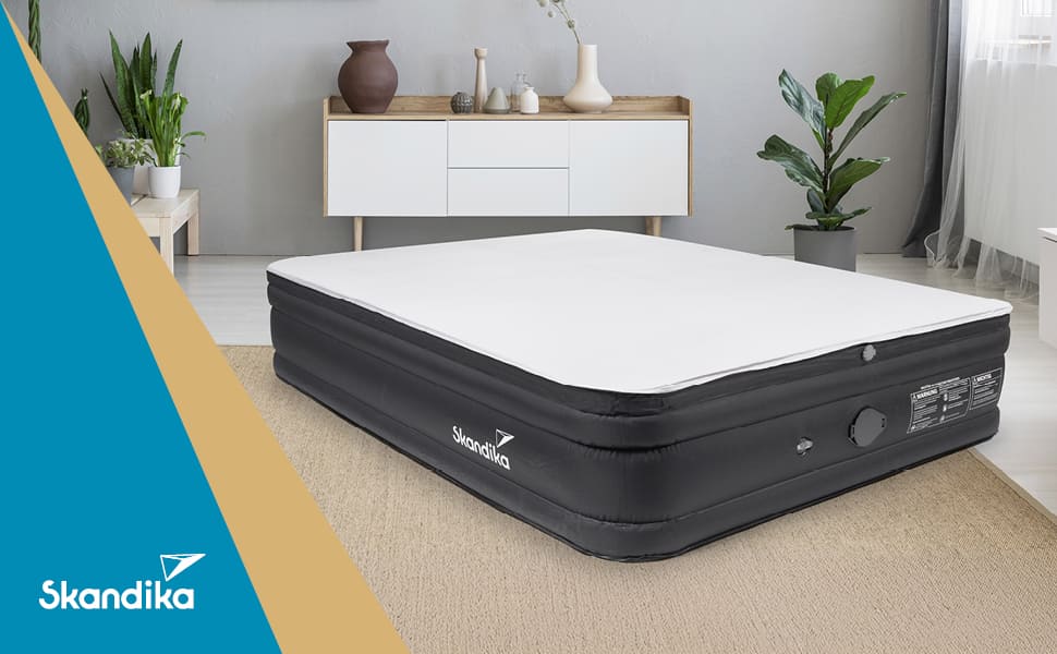 Надувна повітряна матрац Skandika Sveja для кемпінгу (2 особи) з USB-насосом та топером, 204x151x43 см, 300 кг