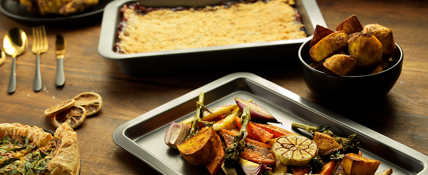 Набір електричних мельниць для солі та перцю Salter – зручне управління однією рукою, керамічний млин, регульований ступінь помелу, м'яке покриття, підсвічений цоколь (Cosmos Grey)