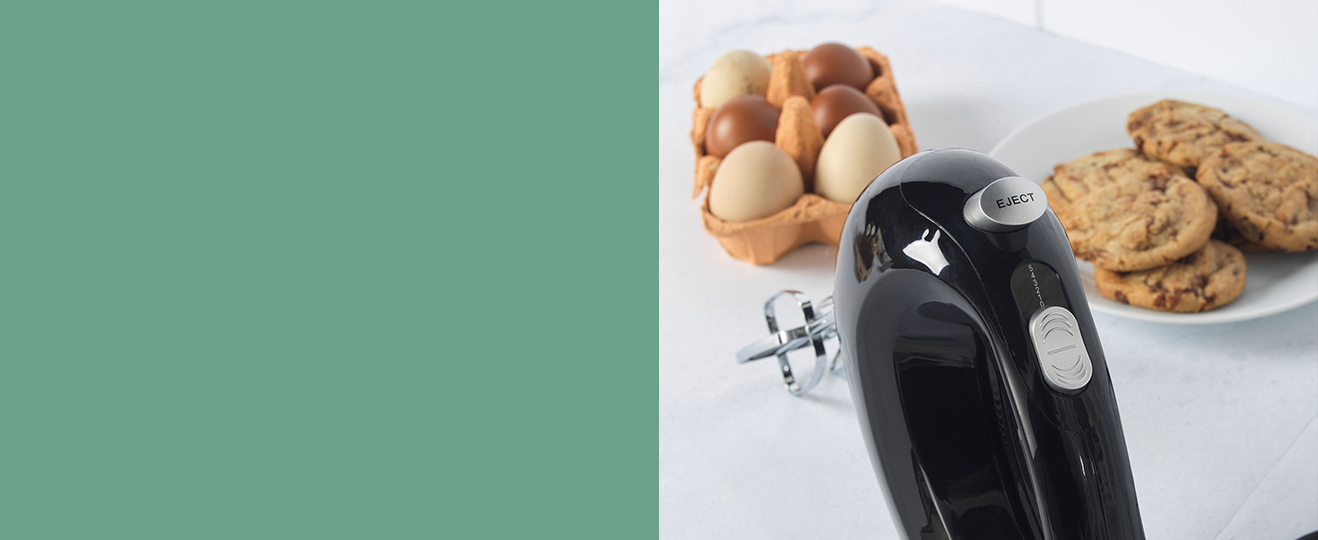 Електричний ручний міксер Progress EK5901PVDE – 250W, 5 швидкостей, чорний, з функцією викидання для легкого очищення