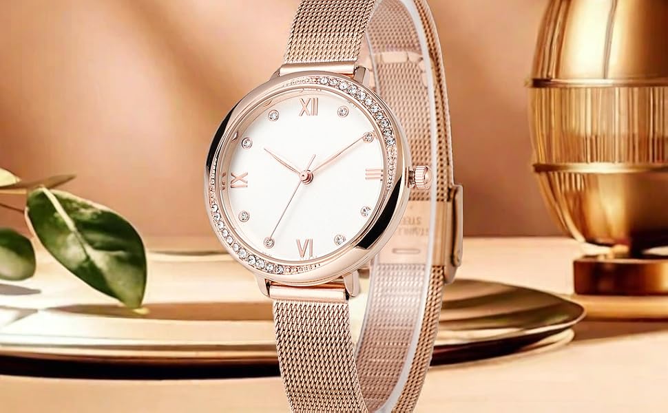 Жіночий класичний кварцовий годинник NUOVO Rose Gold з білим шкіряним ремінцем та кристалами на безелі