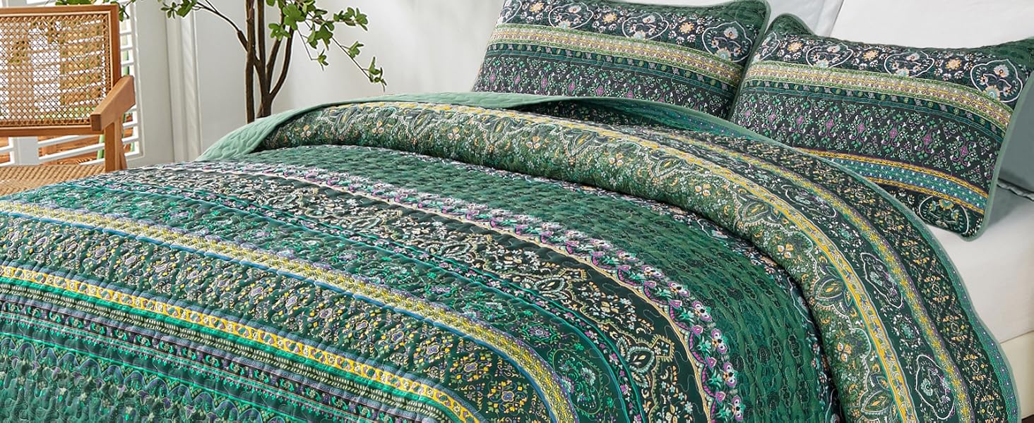Покривало WONGS BEDDING 220x240 см, стьобане, комплект 3 шт. для двоспального ліжка, мікрофібра, у стилі бохо, темно-зелене, з 2 наволочками 50x70 см, для спальні чи дивану