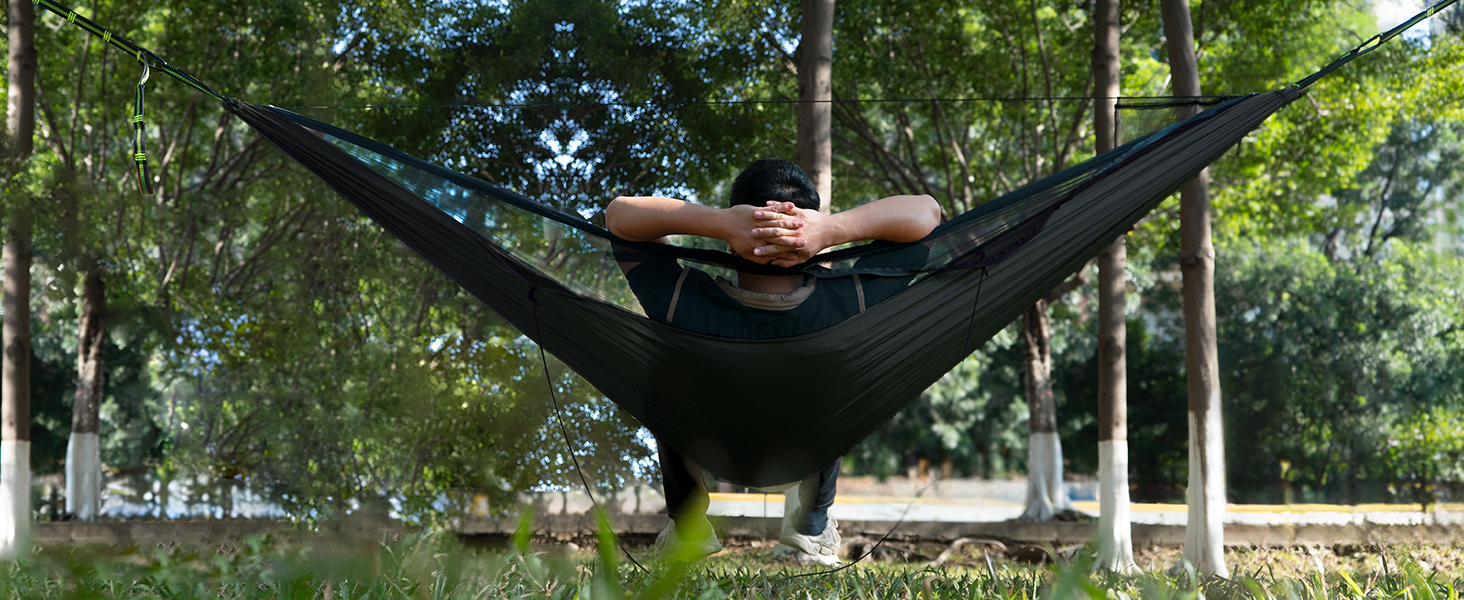 Гамак для кемпінгу з москітною сіткою та відтяжкою, великий на 2 особи, 290 x 140 см, легкий, для відпочинку на природі, походів, подорожей та рюкзаків, армійний зелений (чорний)