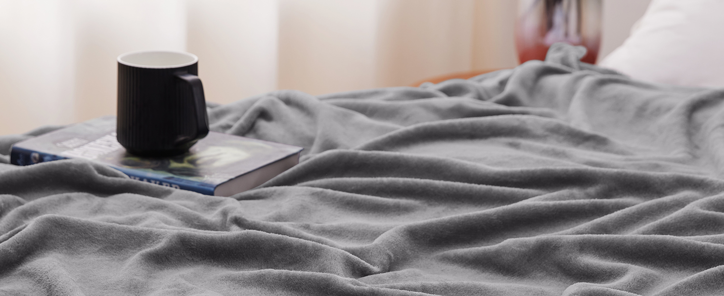 CozyLux Деки для дивану: м'яка флісова ковдра 150x200 см для всіх сезонів. Тепла, легка, для софи, ліжка, дивана. Сірий колір.