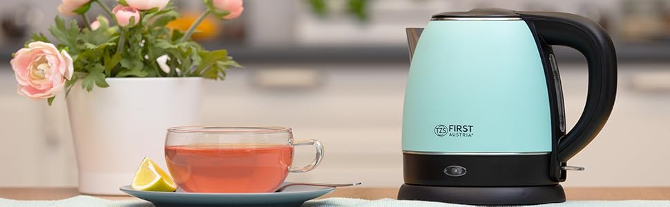 Електричний чайник First Austria Edelstahl, зелено-чорний, 2200W, 1.2л, 20см, з фільтром від накипу, захистом від сухого кипіння, бездротовий