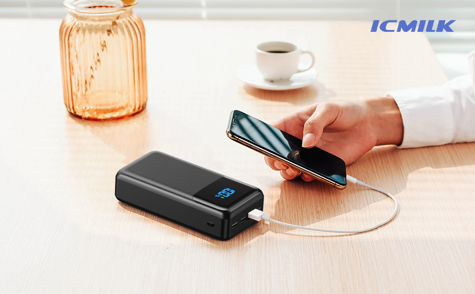 Power Bank 60000mAh з LED дисплеєм, 22.5W швидка зарядка, 4 виходи USB-C, чорний