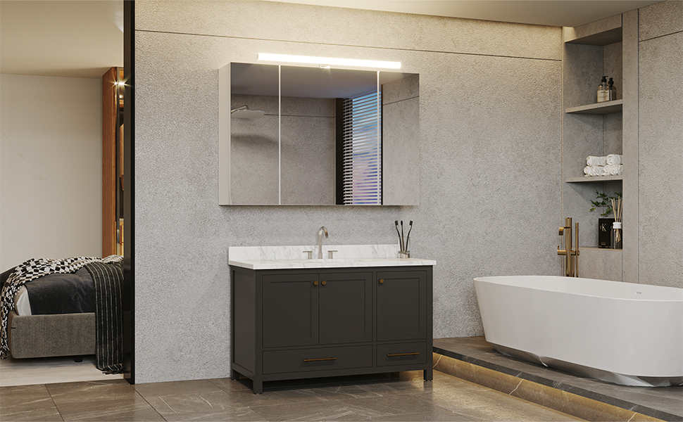 Дзеркальна шафа для ванної кімнати DICTAC з LED-підсвічуванням, розеткою та вимикачем (90x16x60 см), 3 дверцята, білий колір