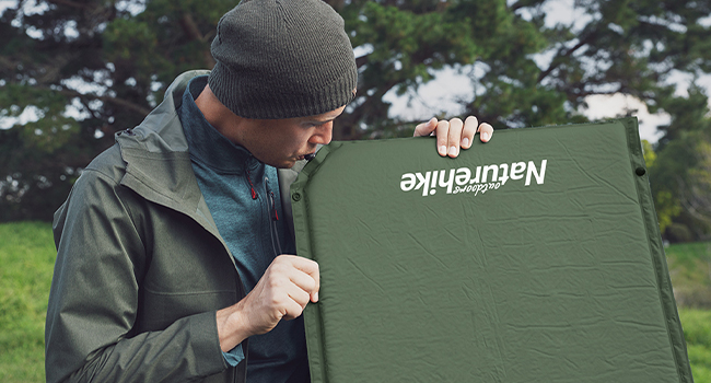 Самонадувний туристичний килимок Naturehike 5 см, з'єднуваний, утеплений, легкий, для кемпінгу, наметів і походів, R-значення 4.8
