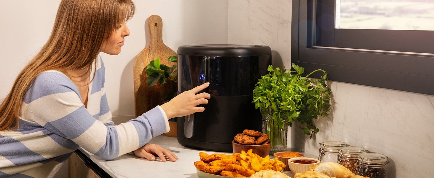 Фритюрниця без олії Cecotec Cecofry Bombastik 6000 Full, 6 л, 1700 Вт, PerfectCook, 12 режимів, чорний | з аксесуарами