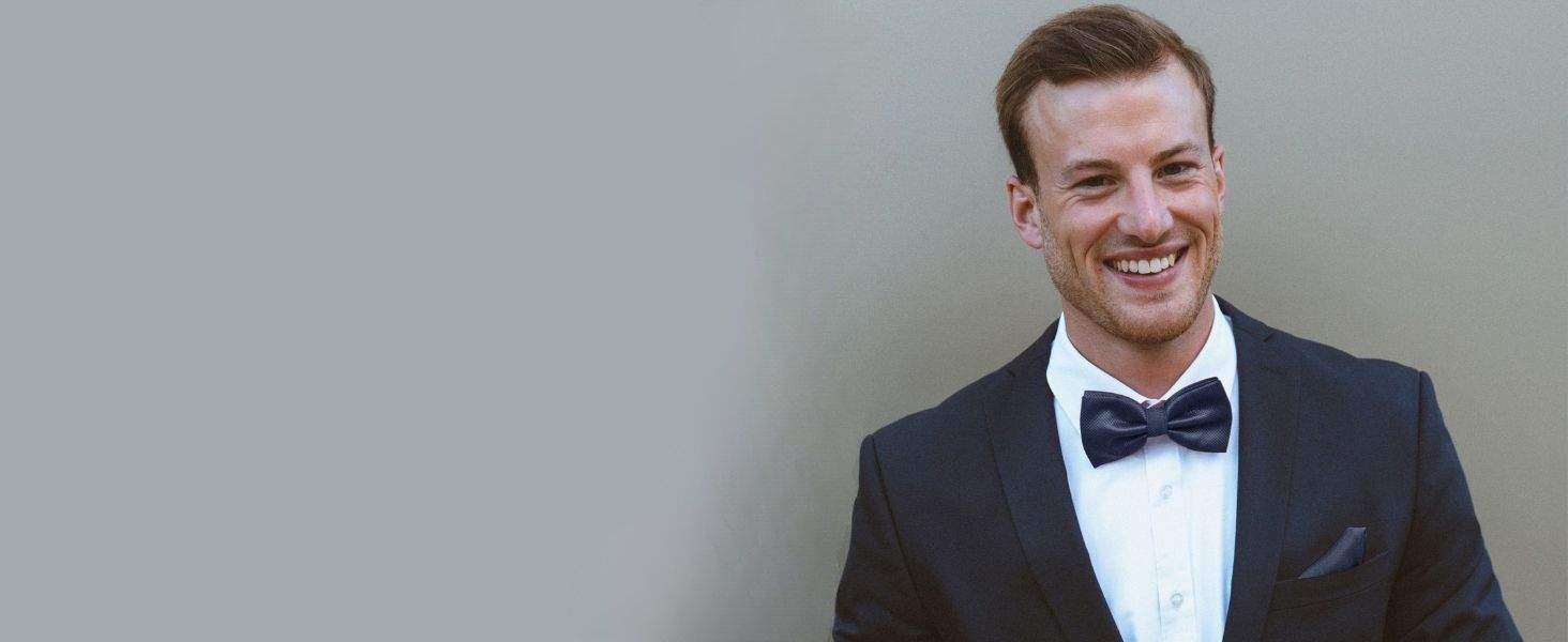 Массі Моріно: Комплект краватка-метелик та кишеньковий хустинка для чоловіків - Весільний костюмний аксесуар, регульована метелик, темно-синій