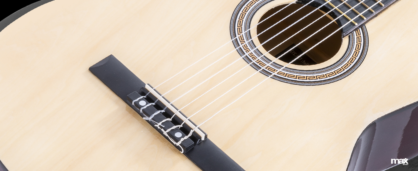MAX SoloArt Акустична гітара 4/4 для початківців - Комплект з чохлом, тюнером, медіатором, ременем та аксесуарами