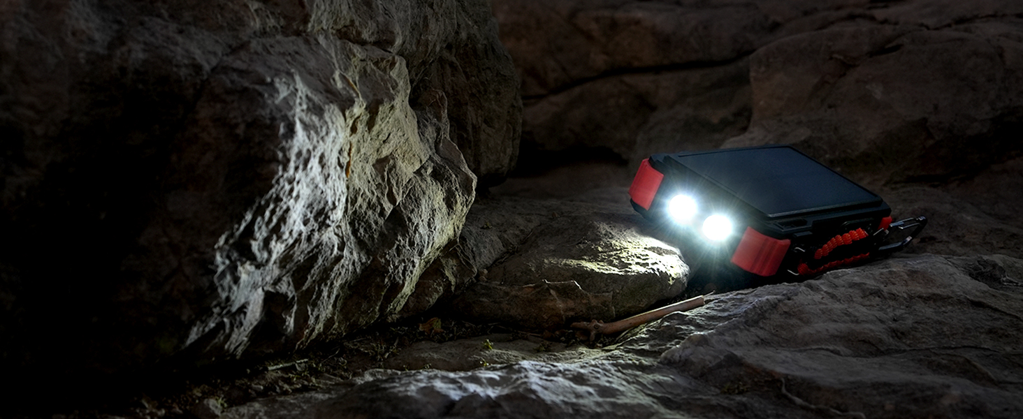 Портативний зарядний акумулятор BLAVOR Solar 20000mAh з кабелем, 20W, сонячний, USB-C, для телефонів та Apple Watch, з ліхтариком та карабіном, оранжевий