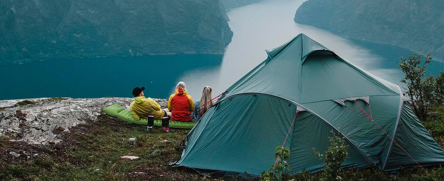 Розкладне ліжко-спальник туристичне, ультралегке, 160кг, блакитне. З алюмінієвою конструкцією та антирипстоп тканиною для кемпінгу, відпочинку на природі, вдома та на пляжі