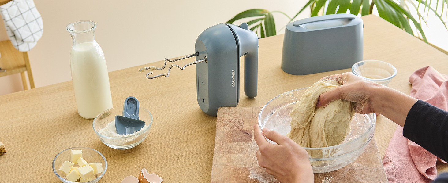 Міксер ручний Kenwood QuickMix Go HMP40.000GY сірий-блакитний, 350W, з кейсом, вінчики та гаки, мірна ложка
