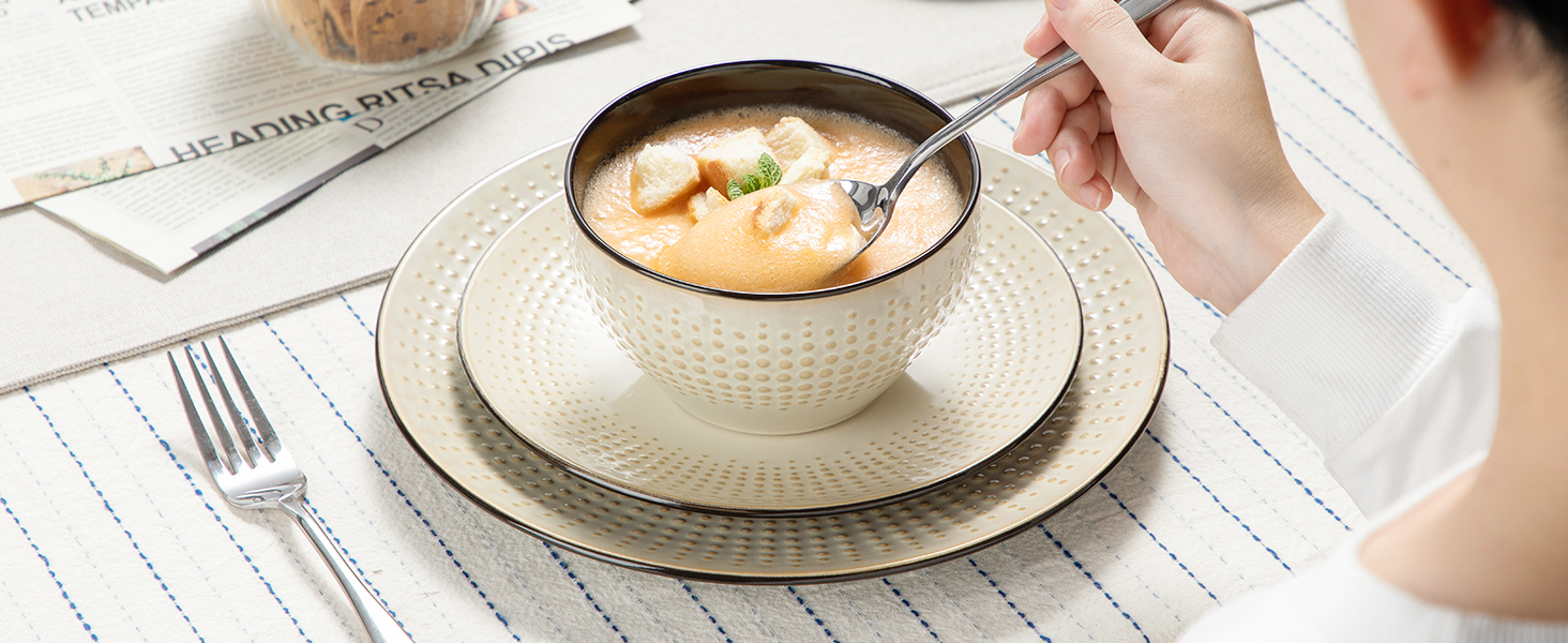 Набір посуду GUTO Tafelservice: 48 предметів (12 тарілок, 12 десертних тарілок, 12 салатників, 12 чашок) - бежевий, кераміка