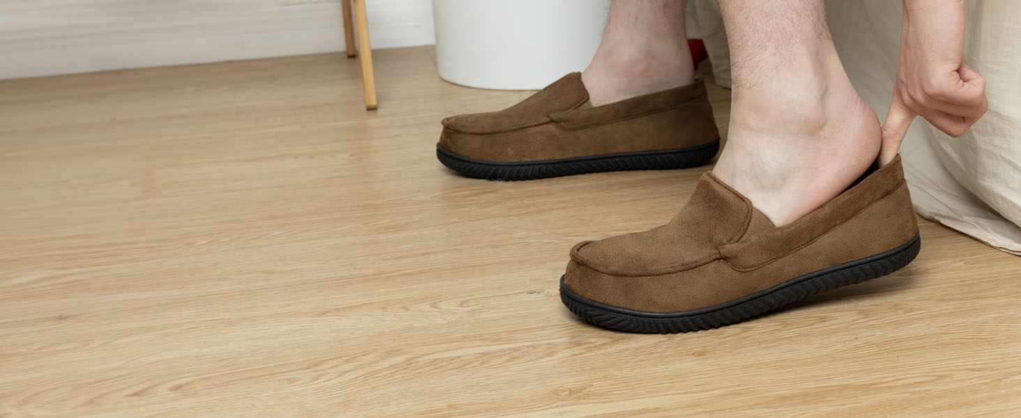 Чоловічі домашні тапочки RockDove Alexander з дихаючим фетровим підкладкою та антиковзкою підошвою з піни EVA, 42 EU, Колір: Вугільний