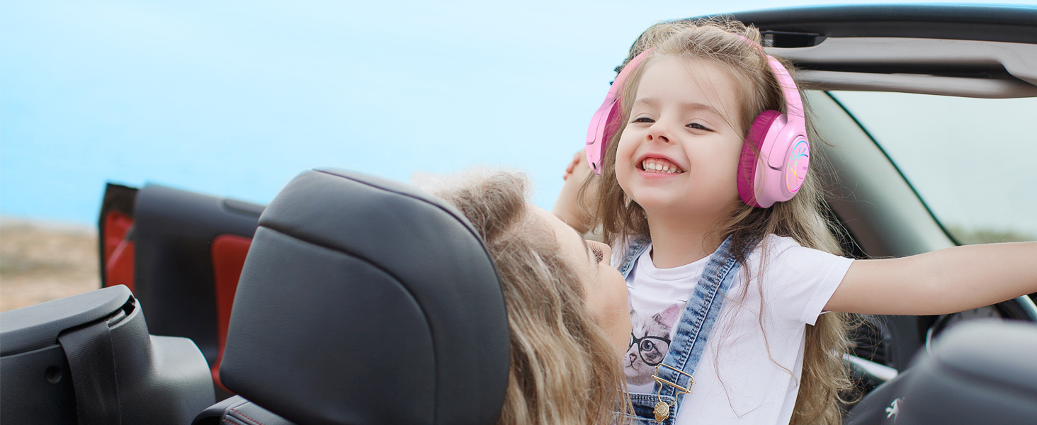 iClever Дитячі навушники Bluetooth з LED-підсвічуванням, обмеження гучності 74/85 дБ, 43 години роботи, стерео звук, Type-C, AUX-кабель, Bluetooth 5.3, для планшетів/подорожей, рожеві