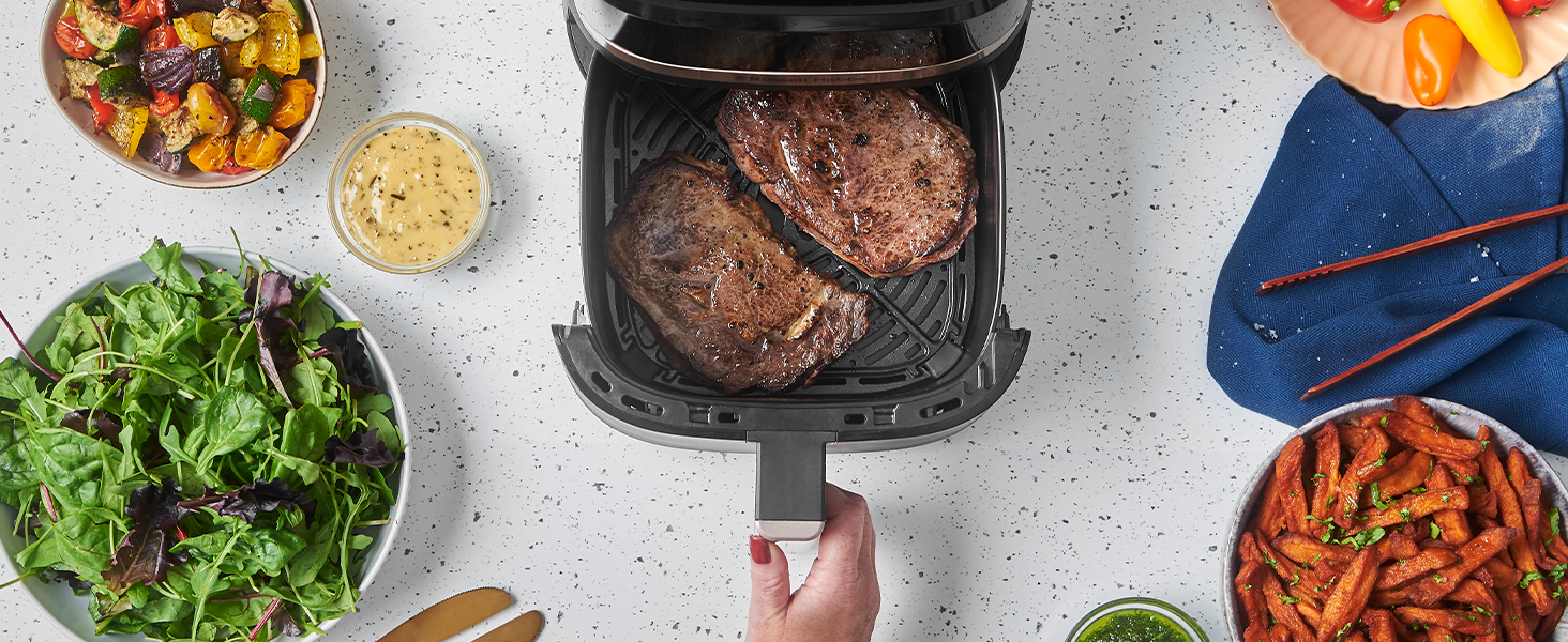 Фритюрниця Russell Hobbs Rapid AirFryer XL 5.5 л SatisFry – без олії, 9 програм, TouchScreen, чорний/сріблястий