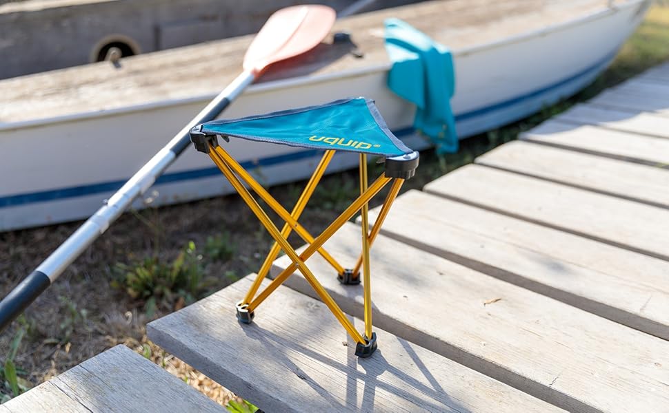 Стілець для кемпінгу Uquip Trinity M Mini – легкий, триногий, 150 кг, блакитний/жовтий, середній