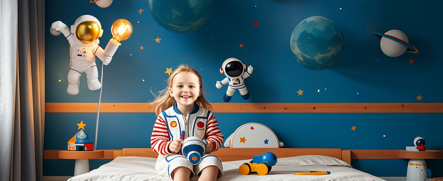 Дитячий настінний світильник з вилкою Astronaut, лампа для дитячої кімнати з вимикачем і кабелем 1,5 м, цоколь E27, подарунок для хлопчиків і дівчаток, білий