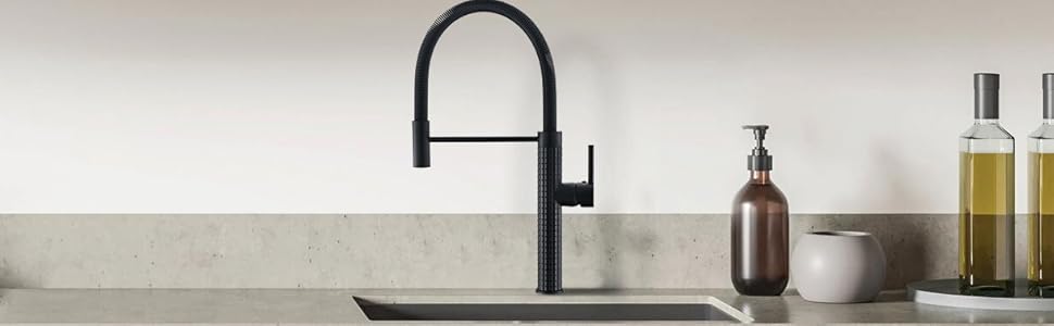 Сучасна кухонна змішувач AIMADI з висувною лійкою, поворотним гусаком на 360°, чорний/рожеве золото, для кухні та мийки