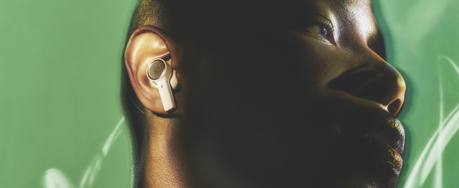 Bang & Olufsen Beoplay EX: Бездротові Bluetooth навушники з шумозаглушенням, чорного кольору (золотисті акценти), до 28 годин роботи, водонепроникні для спорту та повсякденного використання з зарядним кейсом