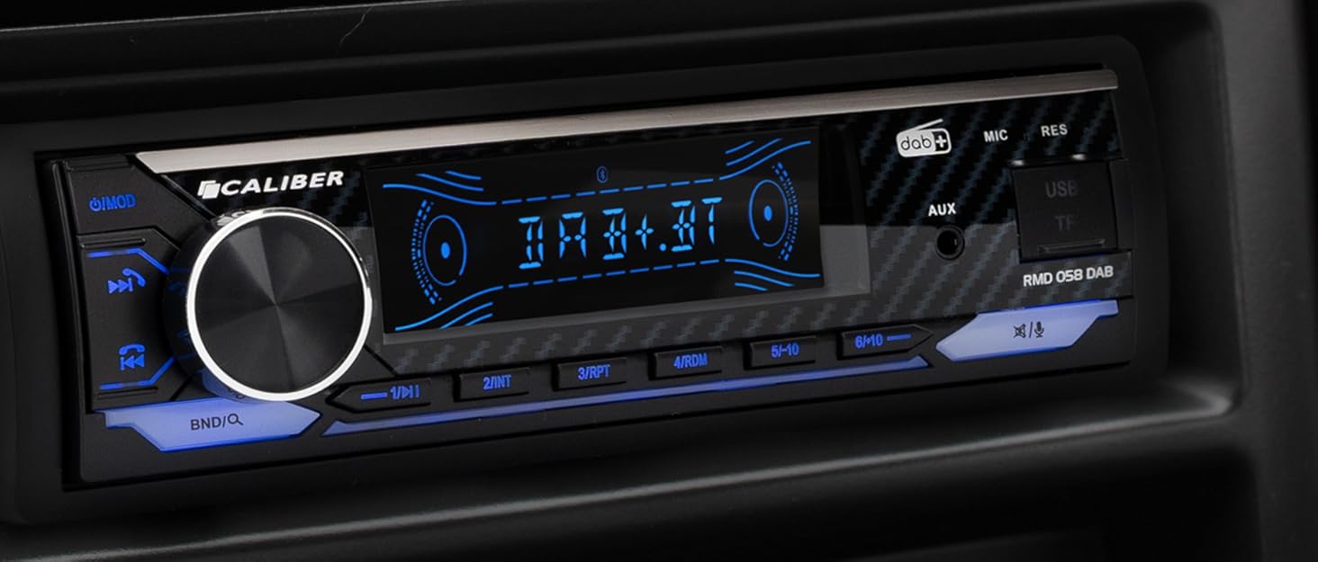 Автомагнітола Caliber 1DIN Bluetooth, DAB+/FM, 4x55Вт, USB/Micro SD, зарядка 2.1A, AUX, гучний зв'язок, RCA вихід, DAB+ антена, підтримка MP3/WMA/APE/FLAC/AAC