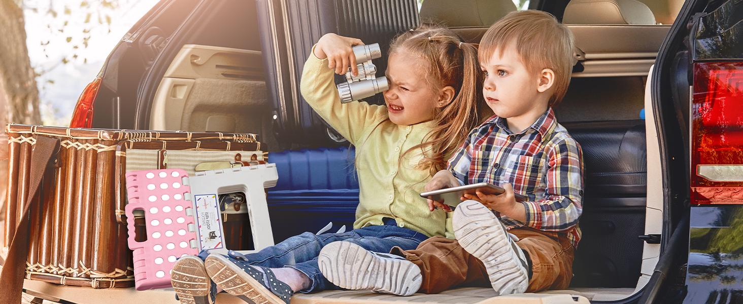 Складний табурет HOUSE DAY 22см, рожевий та білий. Стабільний, легкий, з антиковзким покриттям. Ідеально для дітей, ванної кімнати, кемпінгу, пікніка та дому.