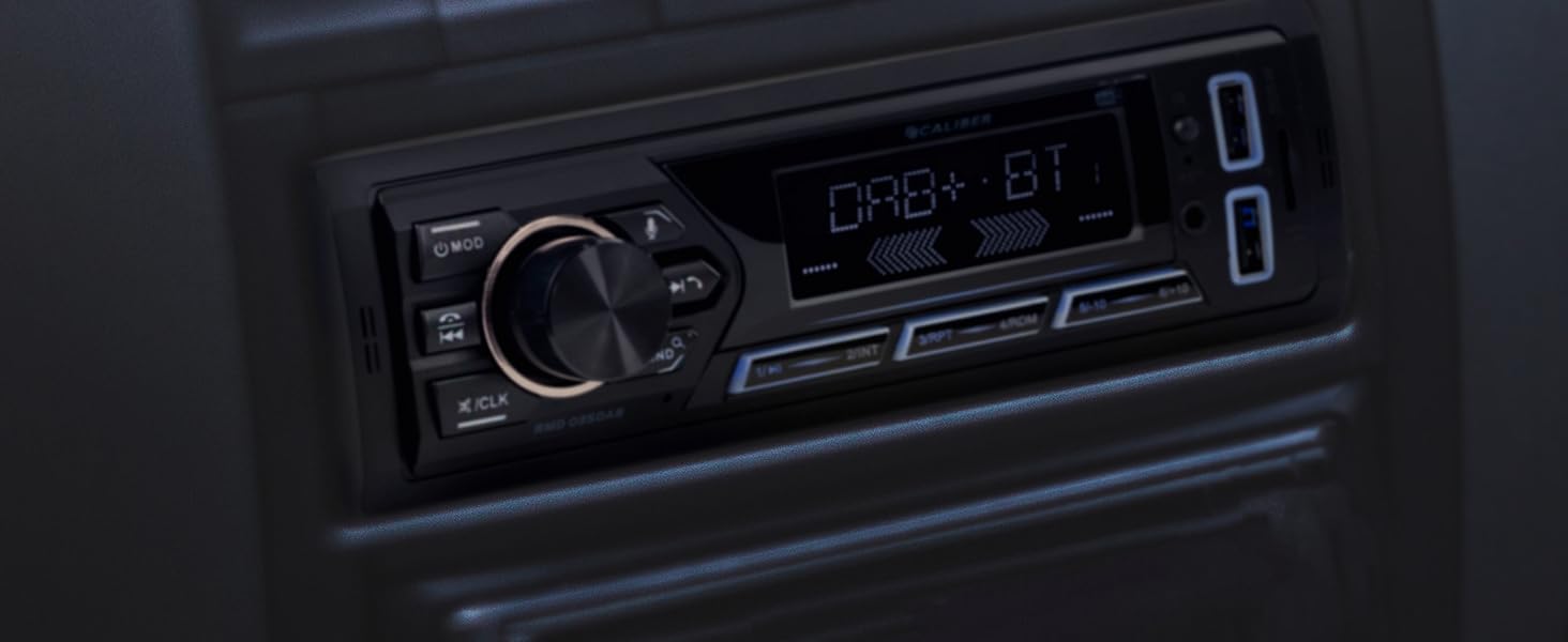 Автомагнітола Caliber 1DIN Bluetooth, DAB+/FM, 4x55Вт, USB/Micro SD, зарядка 2.1A, AUX, гучний зв'язок, RCA вихід, DAB+ антена, підтримка MP3/WMA/APE/FLAC/AAC
