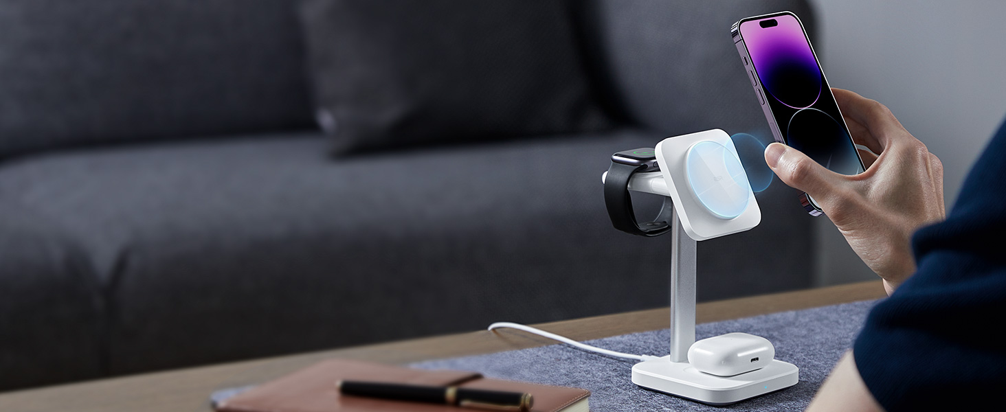 Зарядний станція 3-в-1 ESR MagSafe для Apple iPhone та Apple Watch, білий. Сумісна з iPhone 17/16/15/14/13/12, Apple Watch 9/8/7/6/5/4/3/2/SE та AirPods 4/3/2/Pro