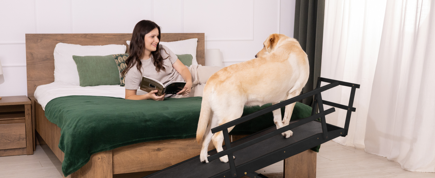 Сходинки для собак до ліжка з поручнями - для великих собак до 90 кг - регульована висота до 94.5 см - ширина 49.5 см - складані - з антиковзним покриттям - з берези - натуральний колір (чорний)