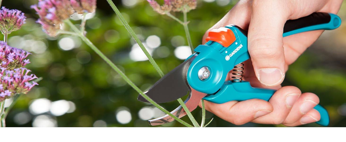 Секатор Gardena B+/L із алюмінієвими ручками, преміум байпас для гілок до 24 мм, змінне лезо