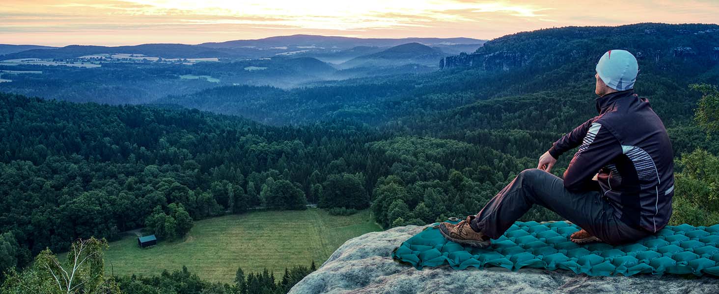 AKSOUL Килимок самонадувний туристичний для кемпінгу: Ultraleicht, компактний, легкий, портативний, для туризму, трекінгу, подорожей, відпочинку на природі