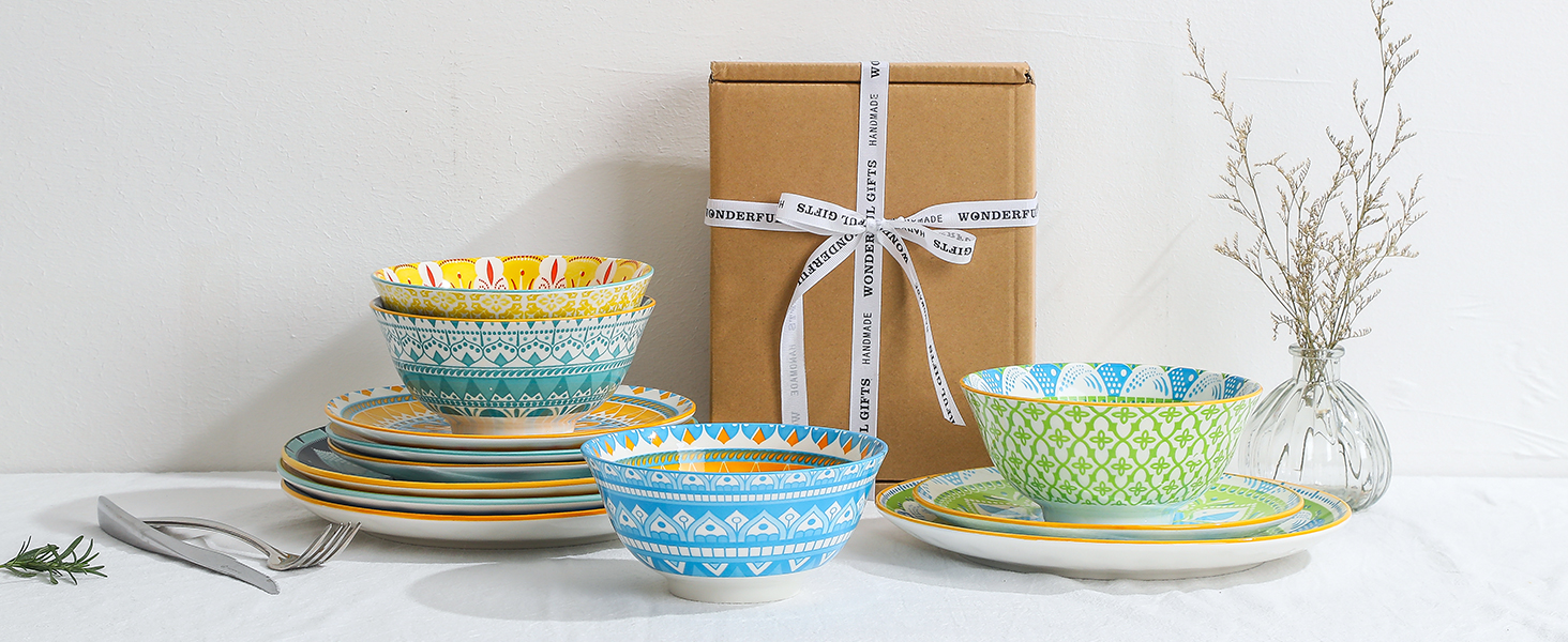 Набір посуду на 4 особи: 12-ти частинний сервіз з порцеляни, керамічний набір посуду, кольоровий дизайн, повний сервіз