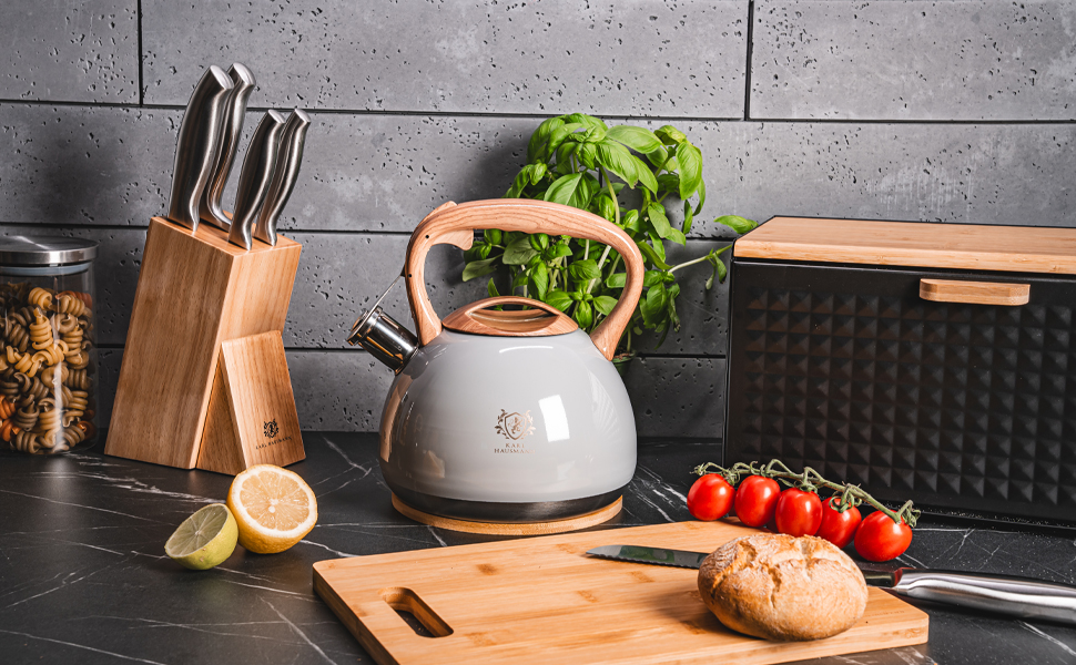 Електричний чайник Karl Hausmann 3L з автоматичним свистком, з нержавіючої сталі для Induktion, Gas та Electric плит