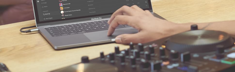 Native Instruments Traktor Kontrol S2 MK3 DJ контролер: 2 канали, 16 педів, вбудована звукова карта, Traktor Pro 4