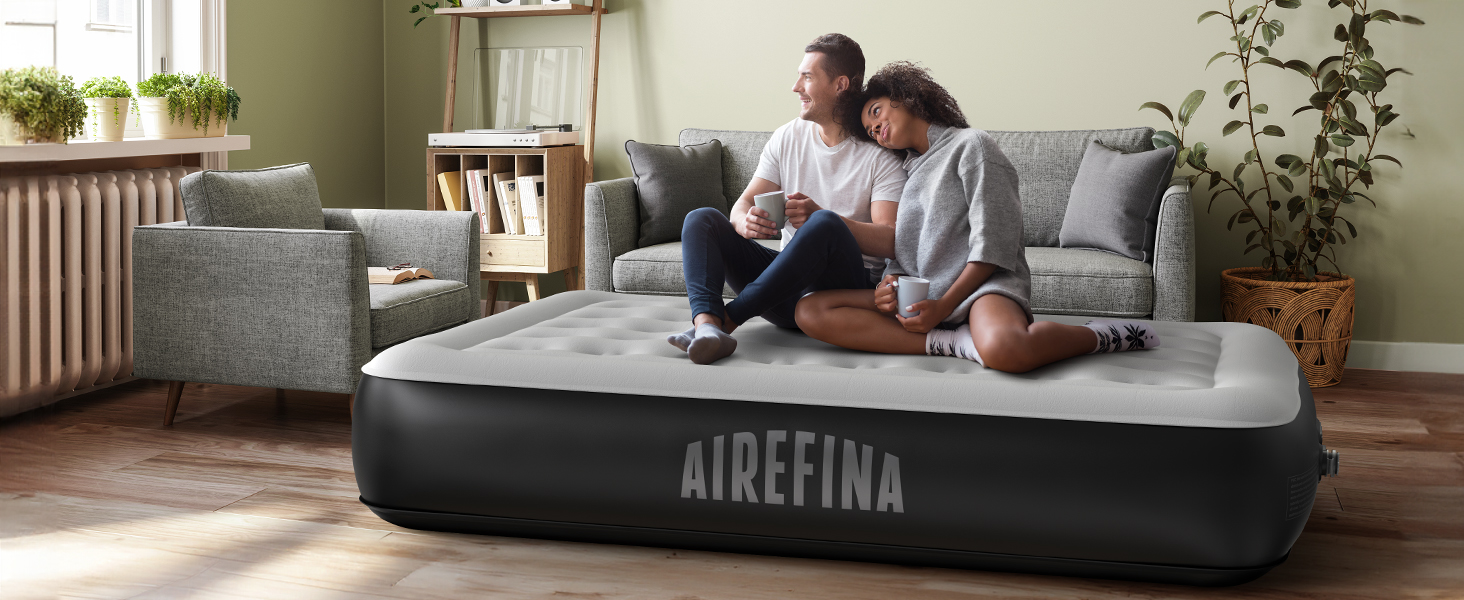 Надувне ліжко Airefina для 1-2 осіб з вбудованим насосом, 99x190x46 см та 203x152x33 см, до 295 кг, з сумкою для перенесення