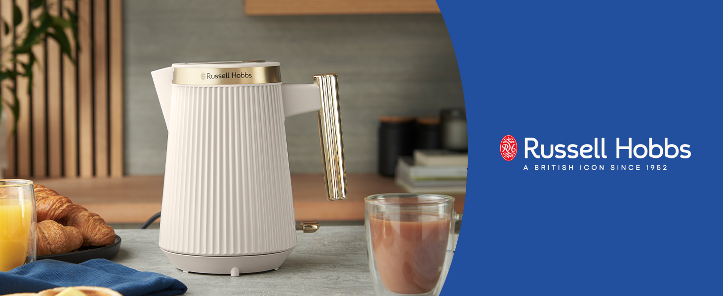 Електричний чайник Russell Hobbs Brontë Stone 1.7L 2400W з матовим дизайном та золотистими акцентами