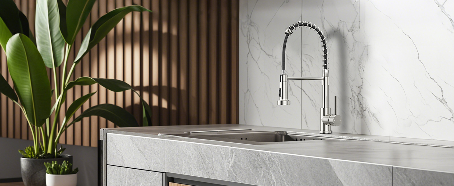Кухонний змішувач Rainsworth з нержавіючої сталі з двома режимами струменя та висувною лійкою, 360° обертання, висота 45 см